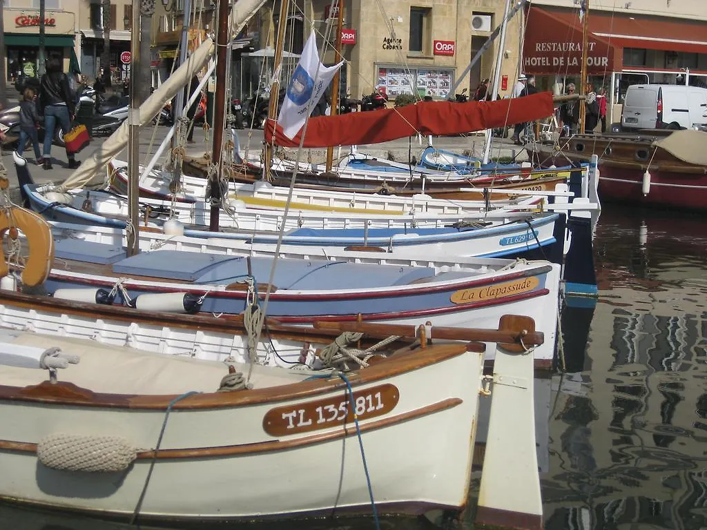 50M Plage T2 Grande Terrasse Vue Mer Climatise Piscine Chauffee, Parking Clos Gratuit Sanary-sur-Mer Fransa