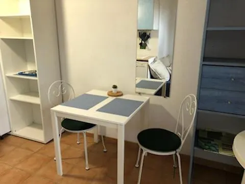 50M Plage T2 Grande Terrasse Vue Mer Climatise Piscine Chauffee, Parking Clos Gratuit Sanary-sur-Mer